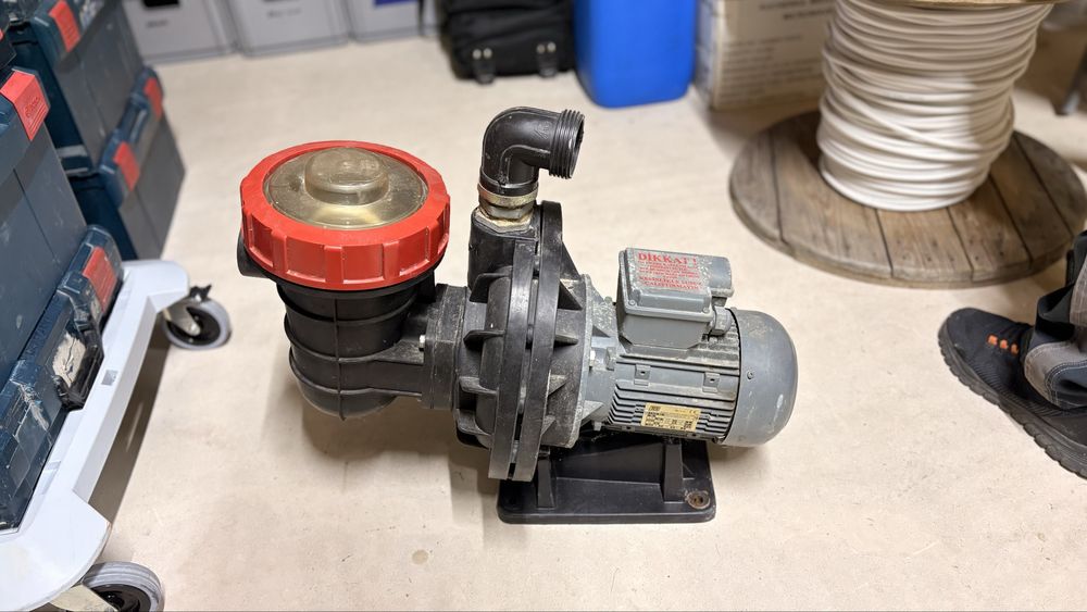 Pompa do kaskady z filtrem 750 w