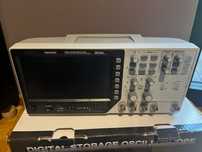Hantek DSO4202C oscyloskop cyfrowy 2x200MHz z generatorem DDS 25MHz