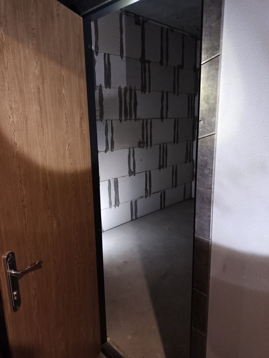 Продажа своей  кладовки  ЖК 4 сезона