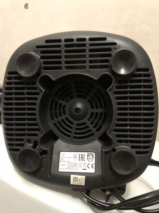 Блендер PHILIPS HR3556 бу