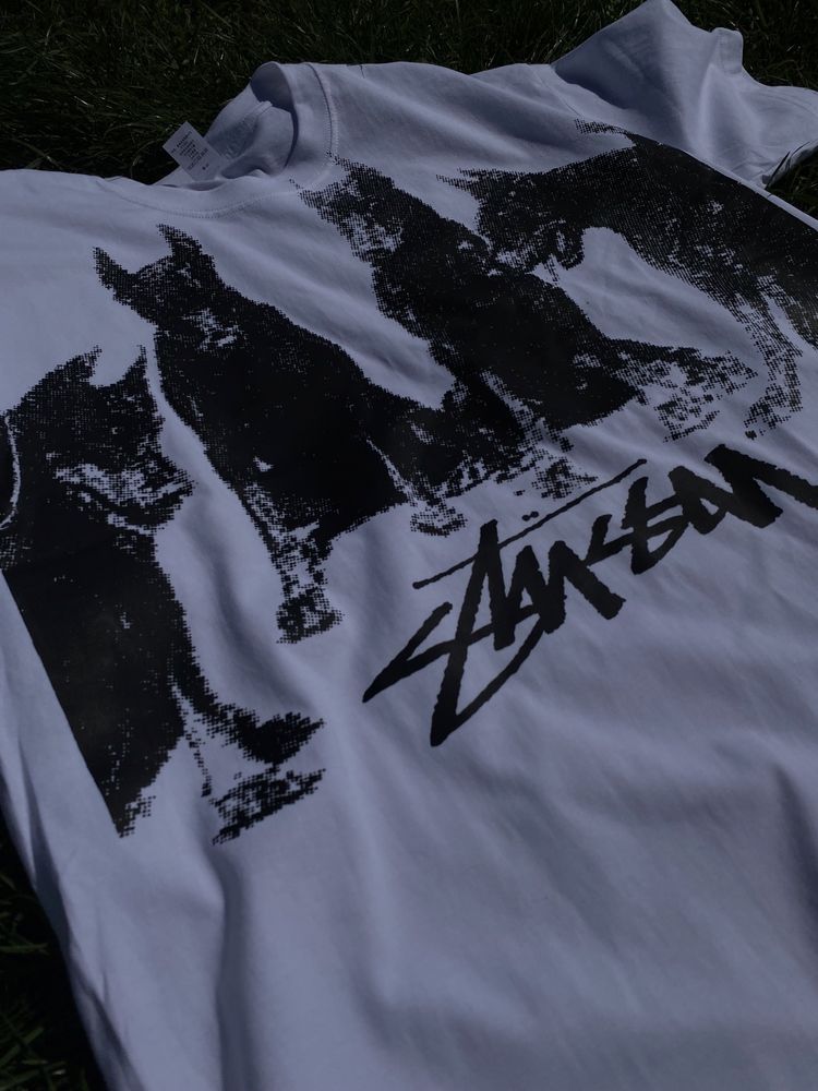 Футболка stussy