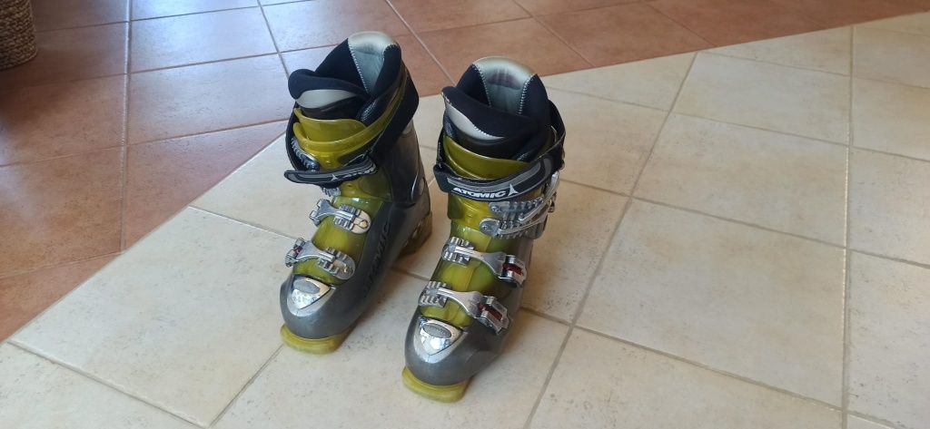 Buty narciarskie damskie Atomic Race SL 9  9-50 Tritech system.