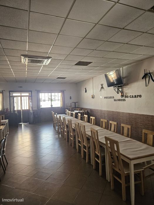 Pizzaria/restaurante