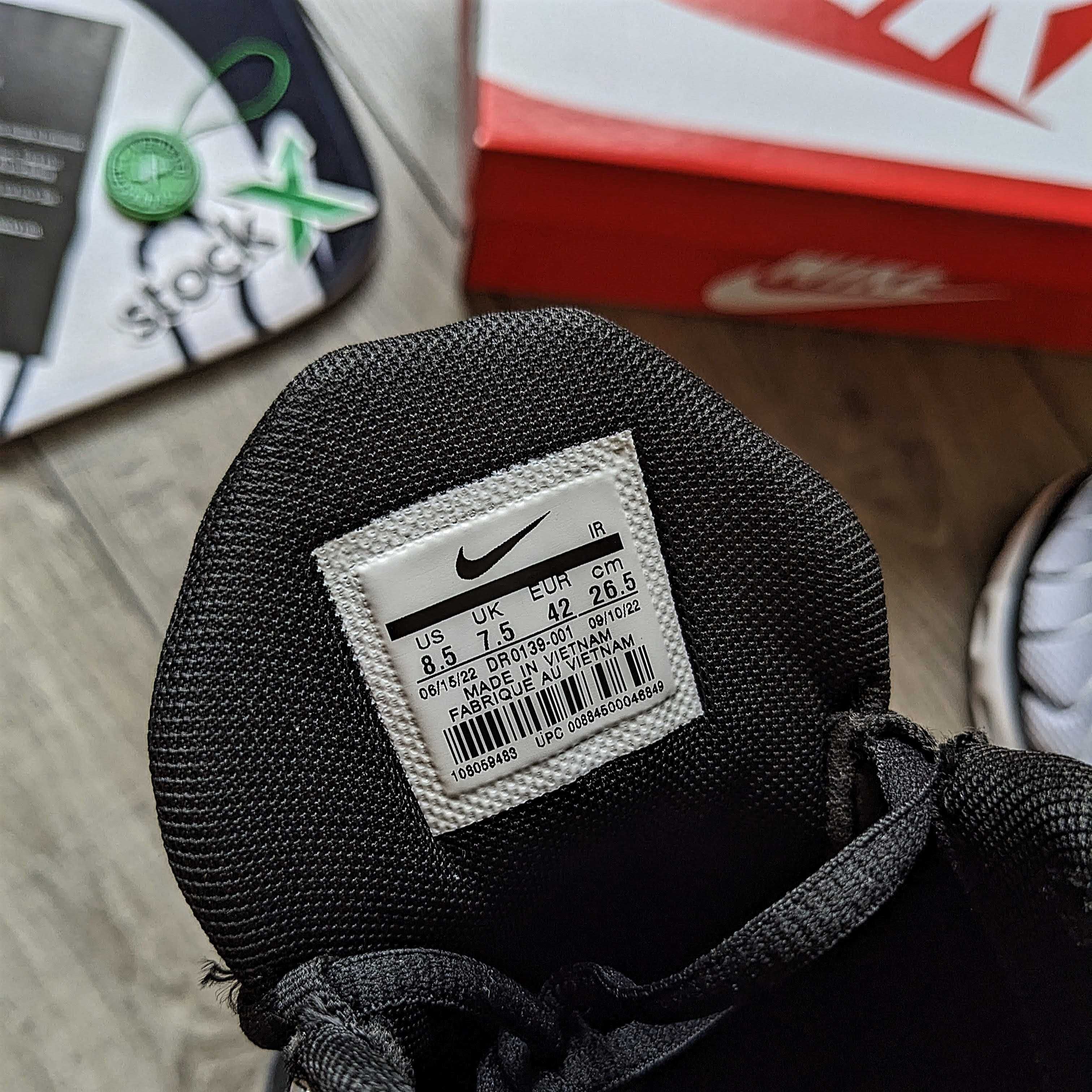 Чоловічі кросівки Nike Air Max Plus Tn 'Black Silver Green Strike'