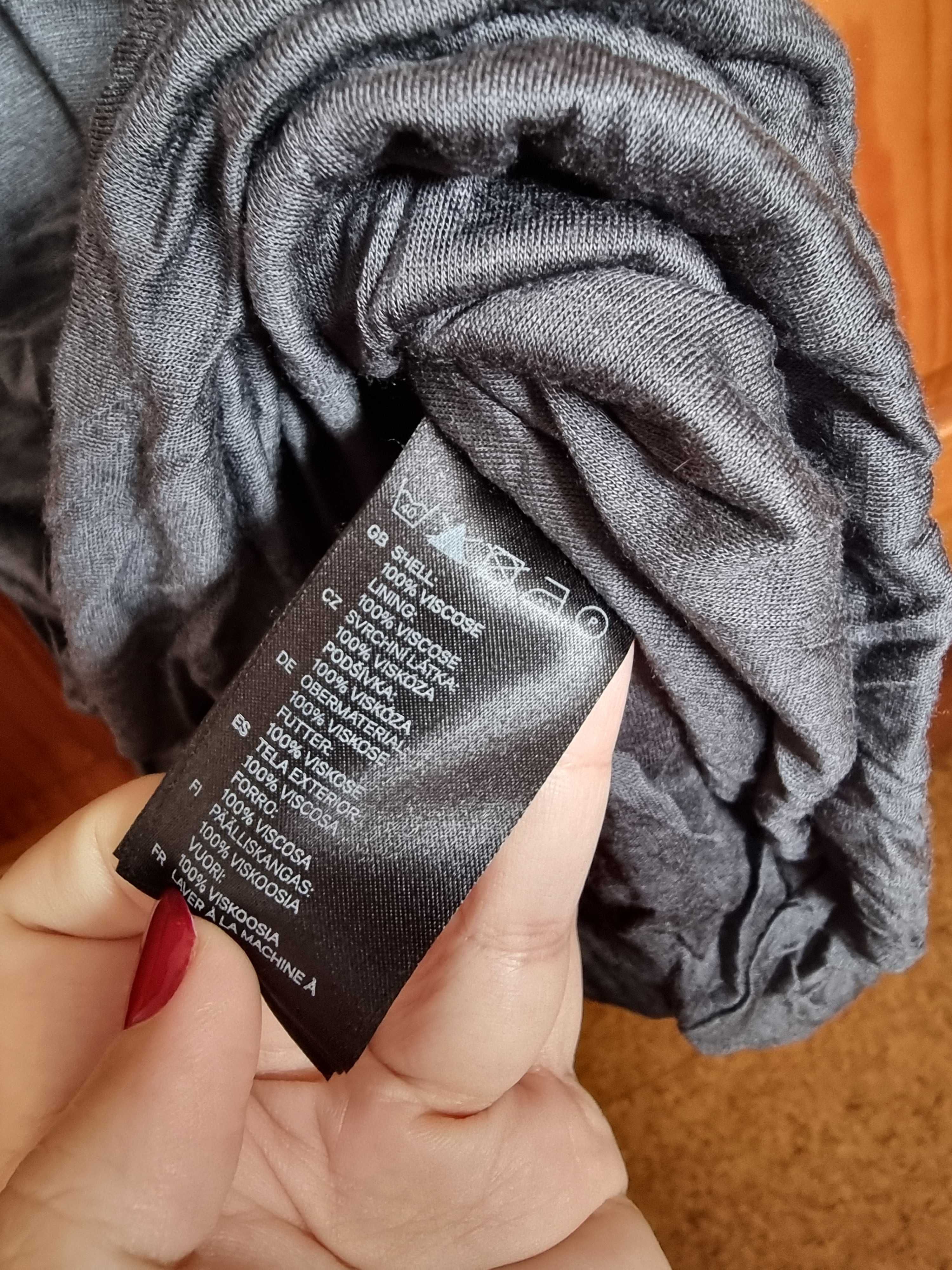 Top cinzento H&M 100% viscose, tamanho XS