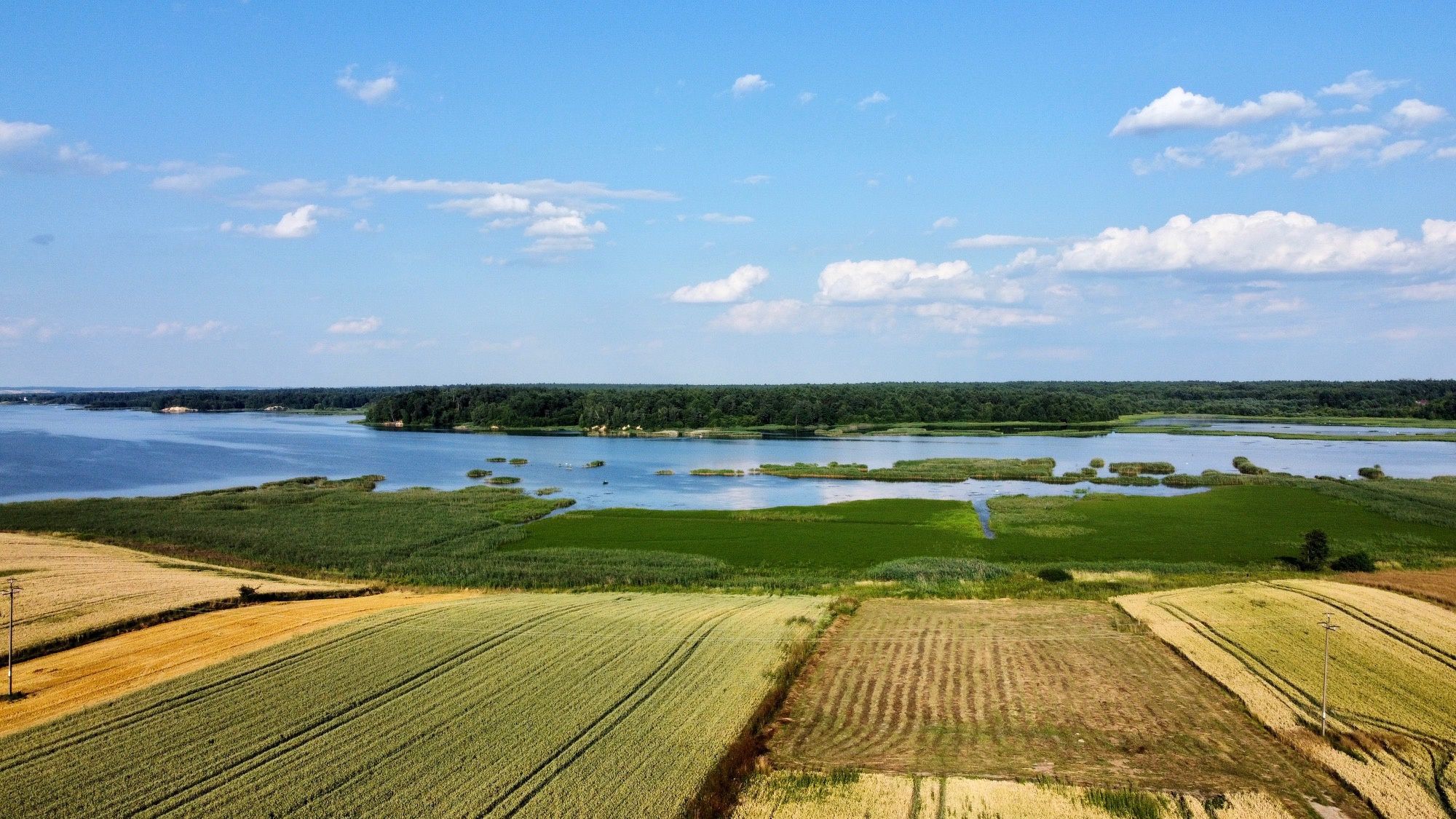 Domek nad jeziorem Nielisz.