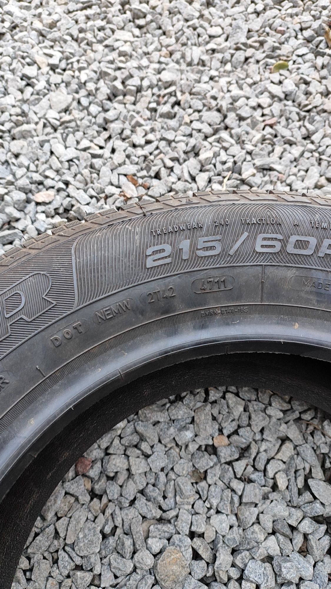 Шина Goodyear одна, літня 215/60 R15