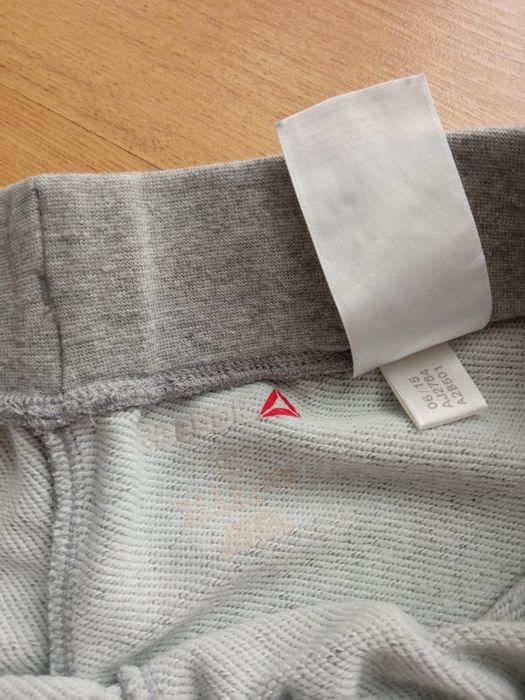 Krótkie spodenki damskie