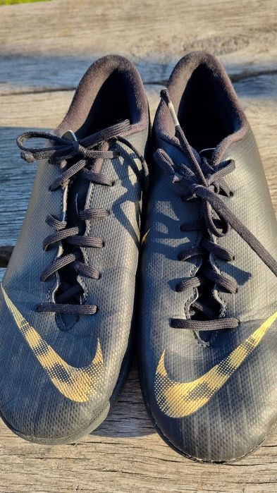 Кеди Nike, Adidas