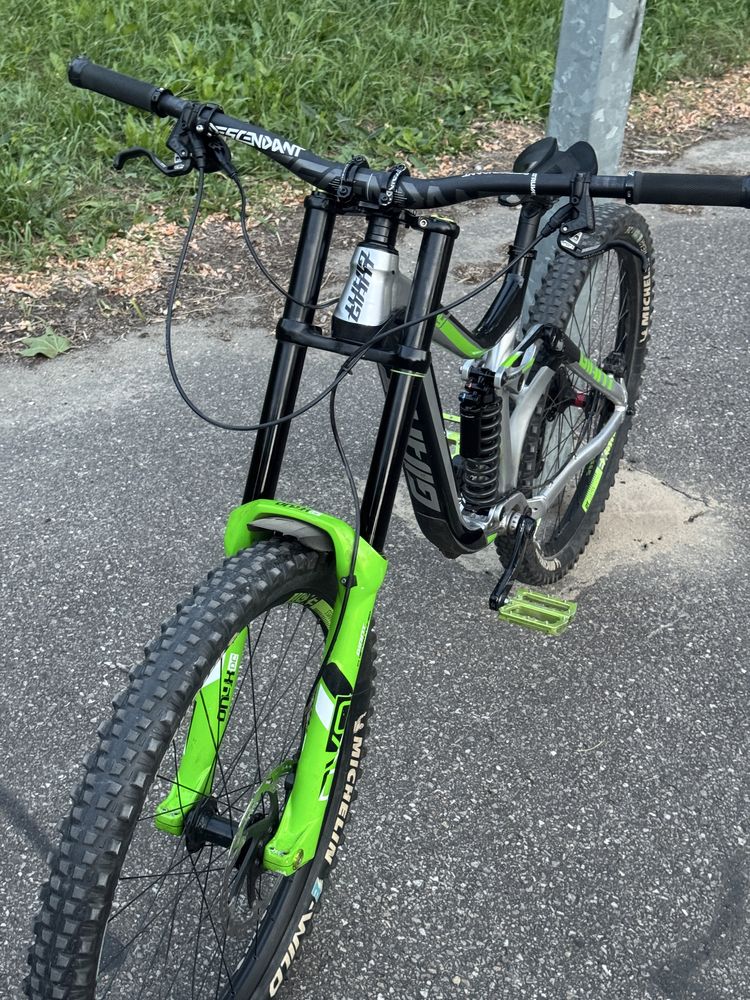 Giant Glory 1 2019 DVO Edition (full, dh)