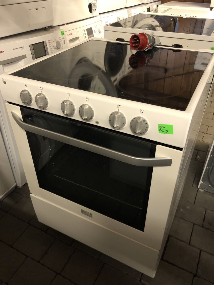 Piekarnik Voss Electrolux 60cm elektryczny [gwarancja/dowoz]