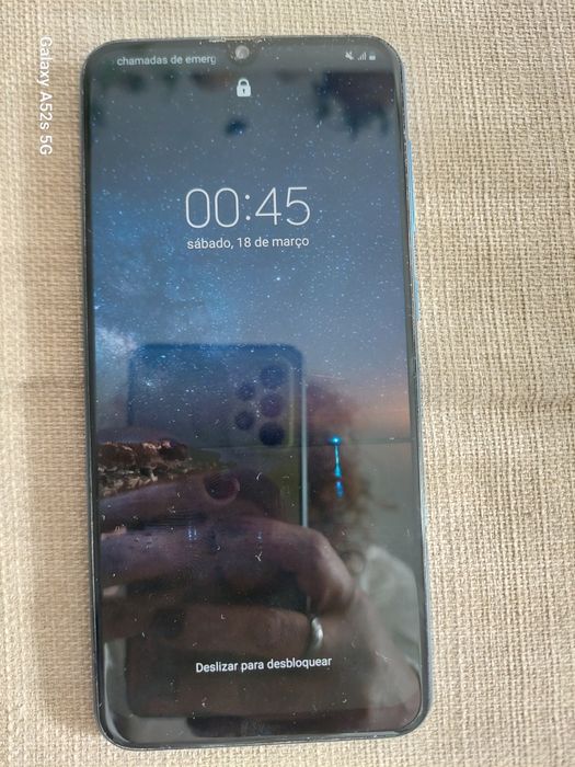 Lote telemóvel e tablet