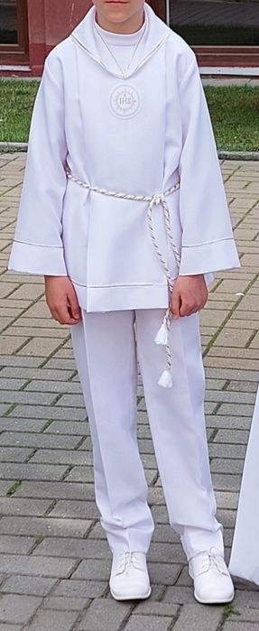 Strój komunijny chlopiecy 134/146 + polar, spodnie dodatkowe