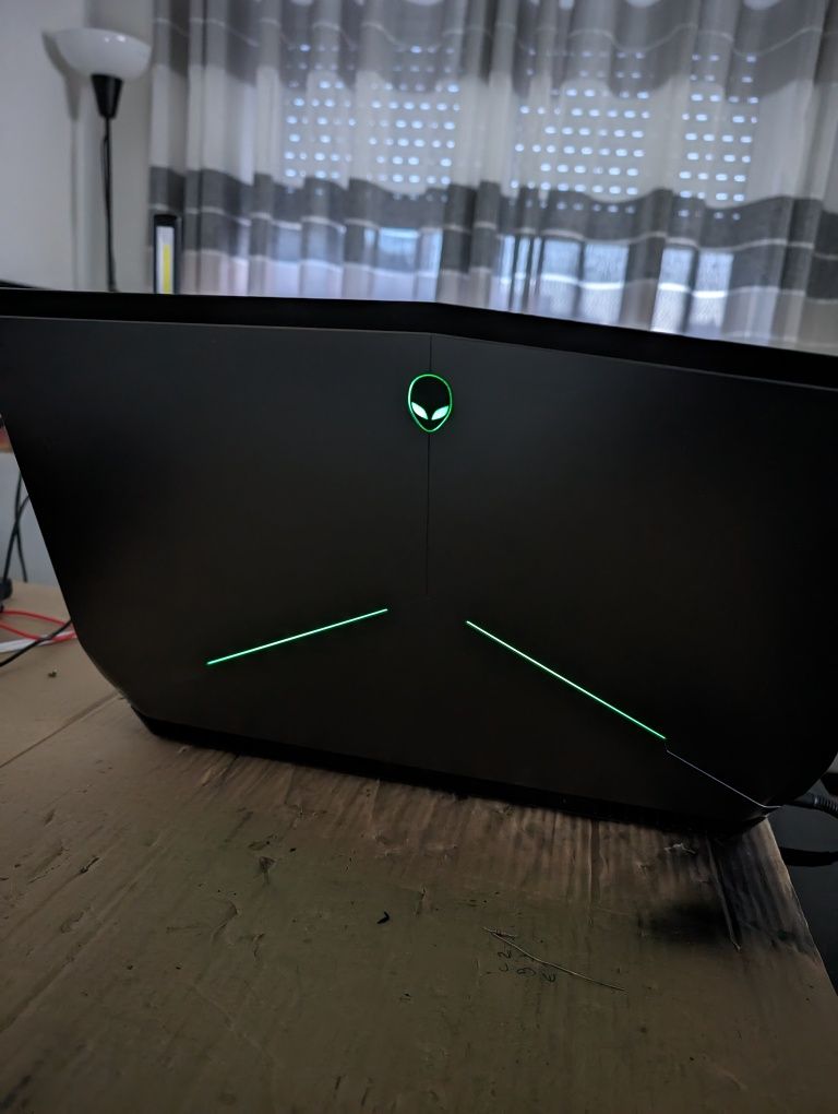 Alienware 17 r3 gaming