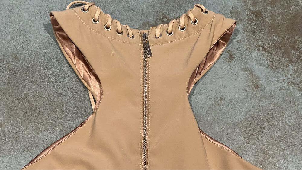 Elisabetta Franchi oryginalna sznurowana mini sukienka XS