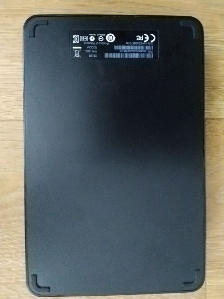 Зовнішній жорсткий диск WD Elements 2 Tb