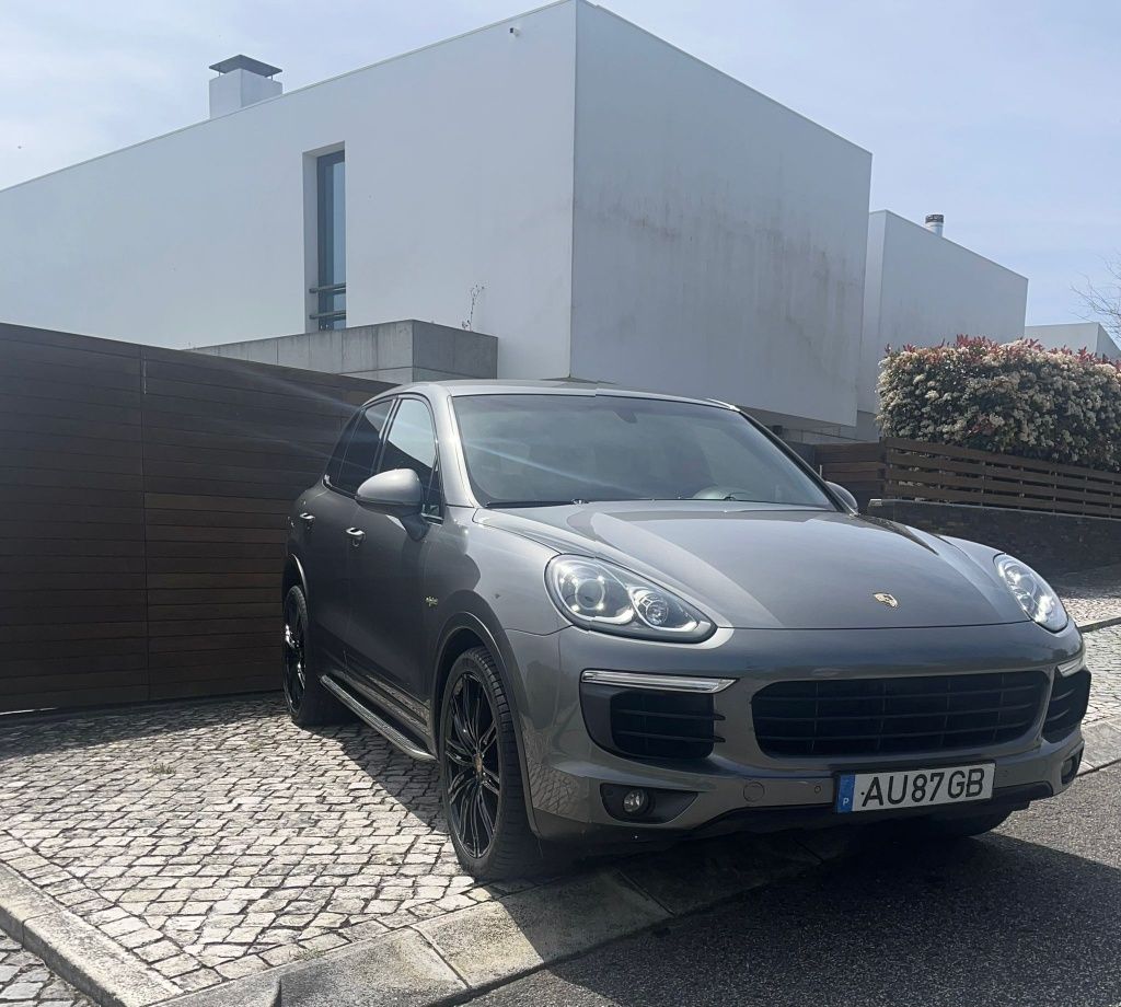 Porshe cayenne S