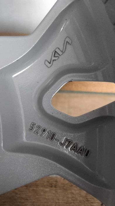 Felgi aluminiowe Kia Ceed Pro Ceed Hyundai 16" 5x114,3 Et50 (OL713F)