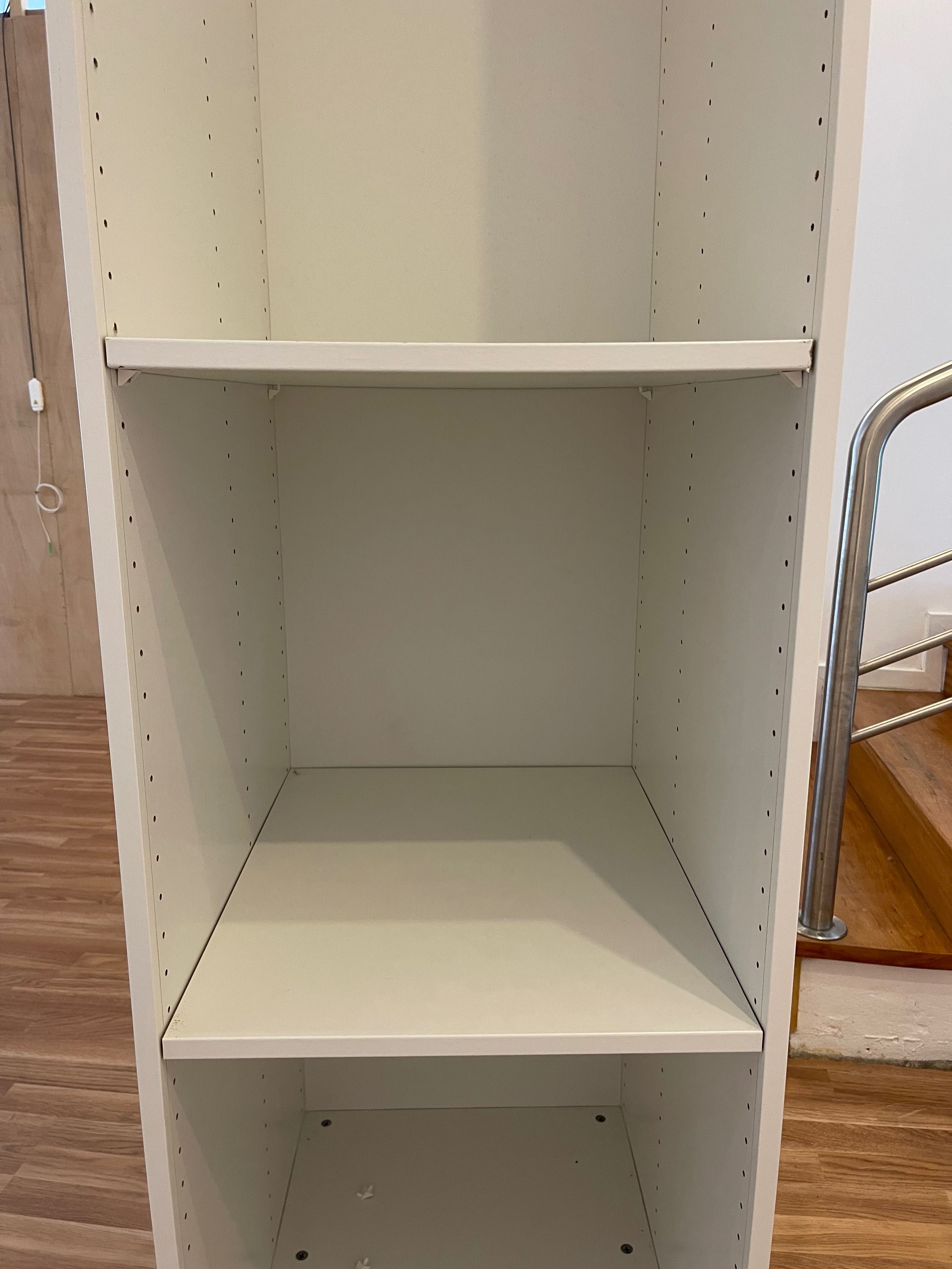Vendo Roupeiro Ikea branco