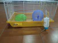 Gaiola de hamster com acessórios