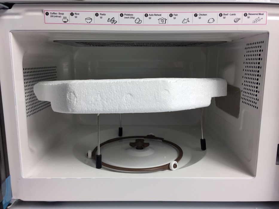 CANDY CMG2071DS Kuchenka mikrofalowa z grillem 20L 700 W/Gril: 900 W