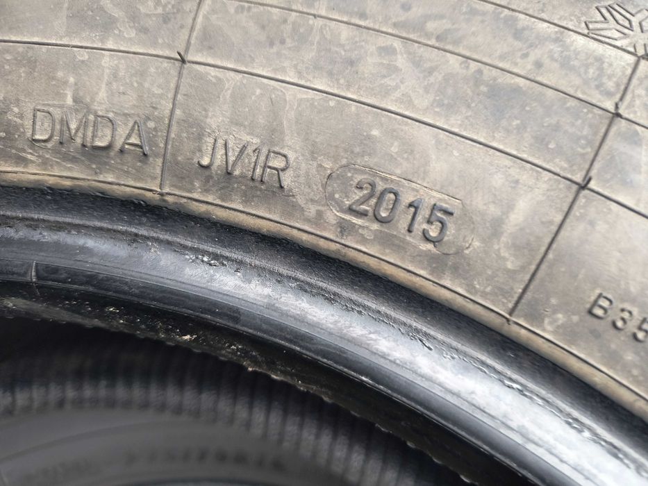 Dunlop Sp Winter Sport 4D 215/70R16 100T