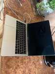 MacBook Air model A1932