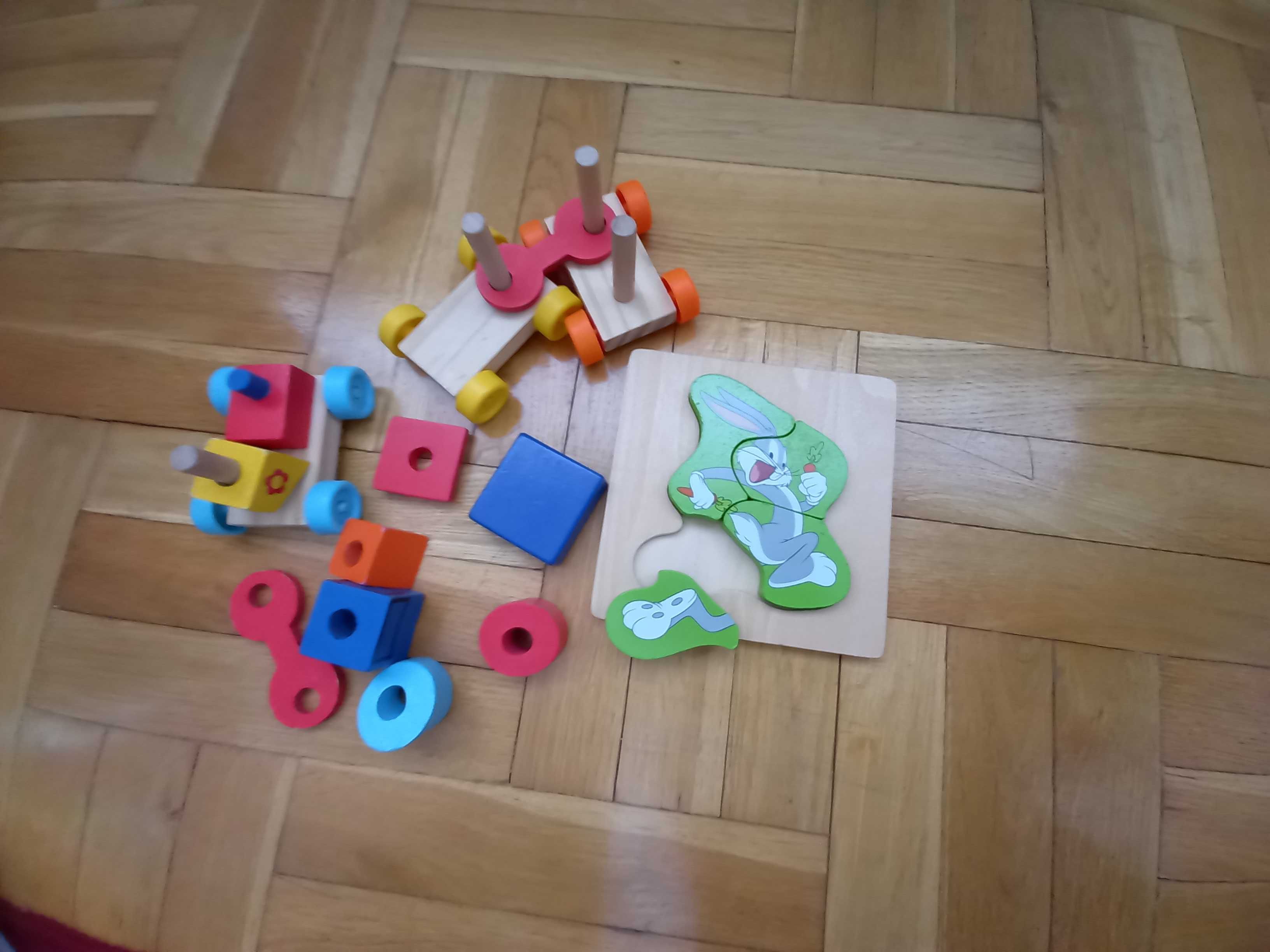 Drewniana ciuchcia puzzle drewniane pociąg królik pepco fisher price