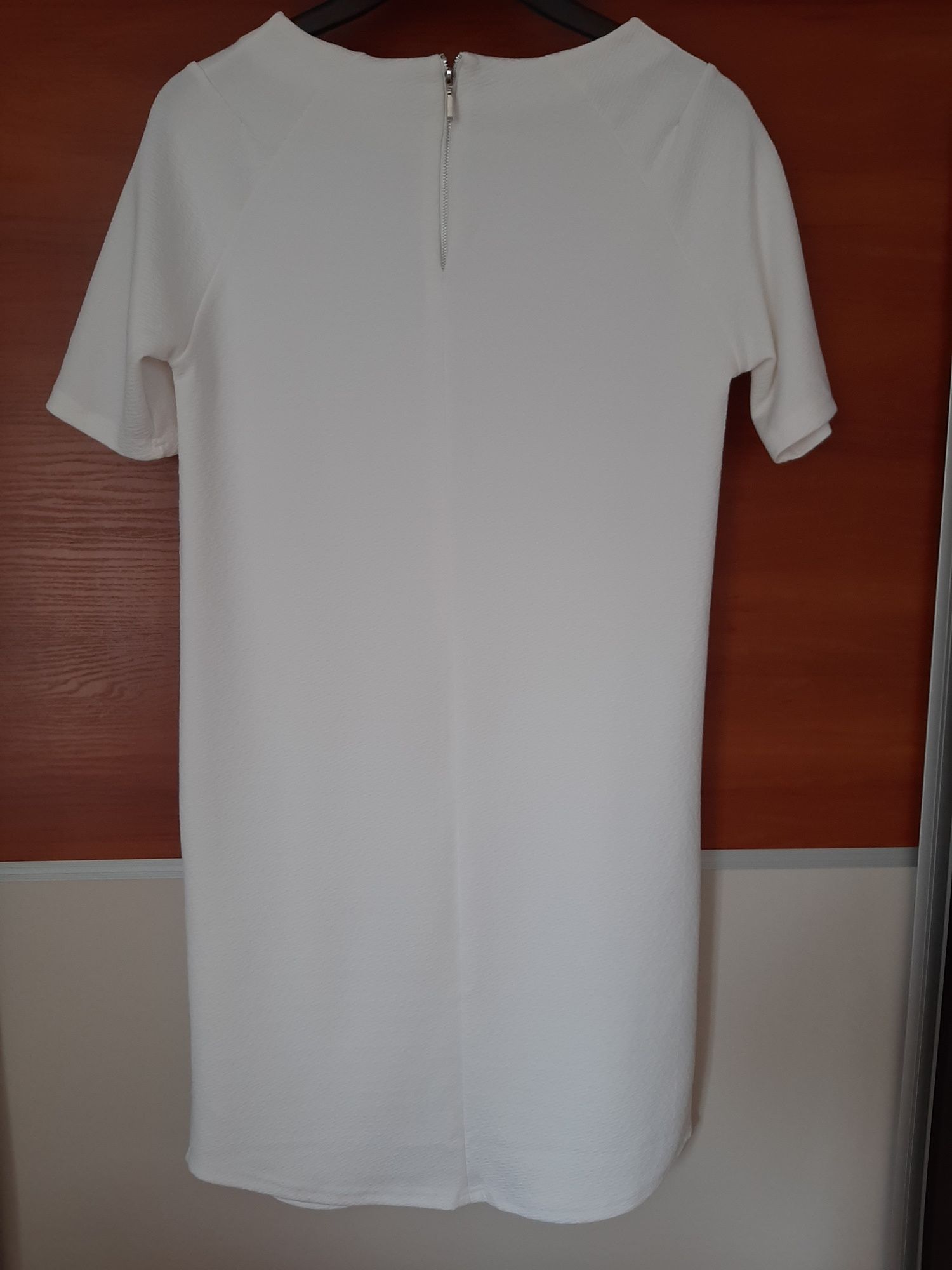 Biała złamana biel prosta sukienka L