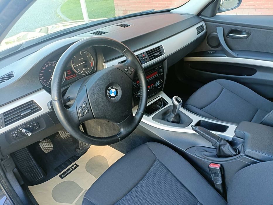 BMW 318d Touring