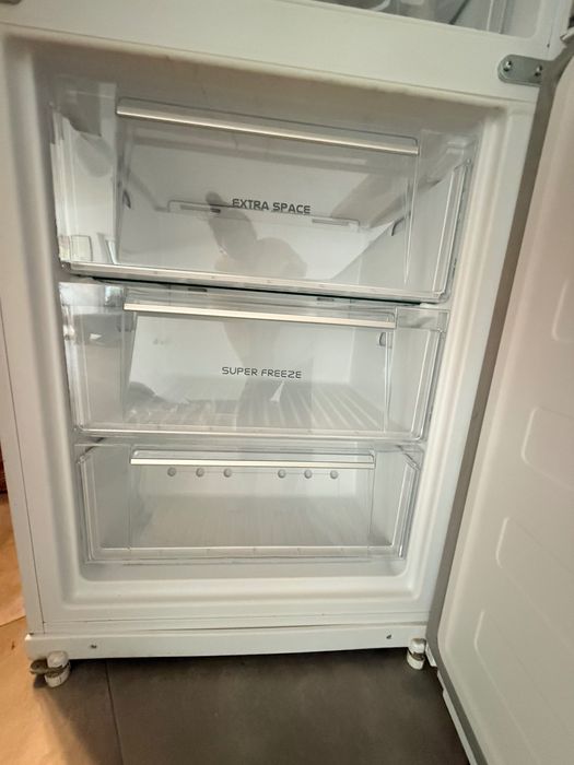 Lodówka dwudrzwiowa HotPoint Ariston