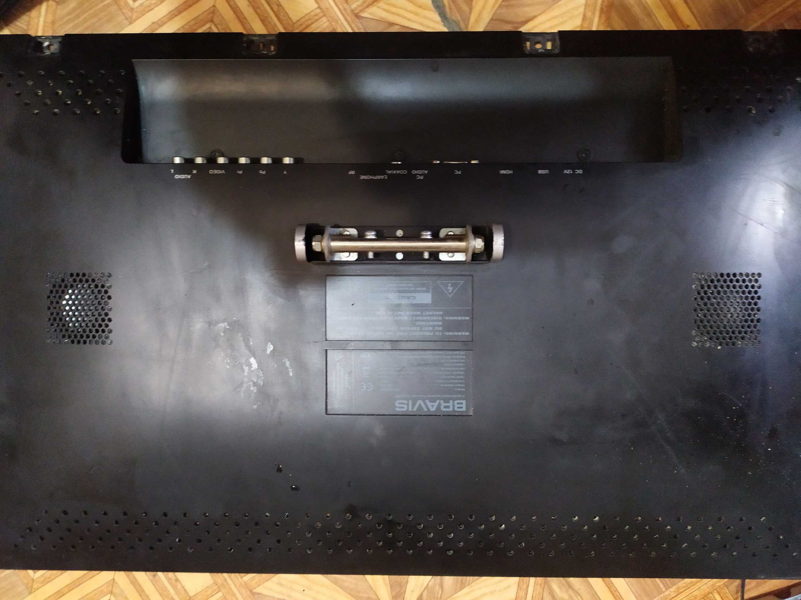 телевизор Bravis LED-LB2430BF шасси CV182L-C
