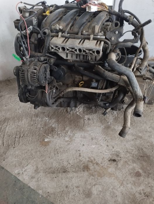 Запчастини Рено Меган 1.6бензин