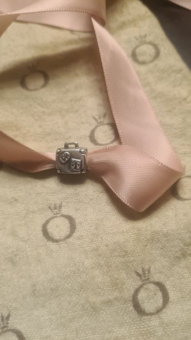 Charm pandora mala de viagem