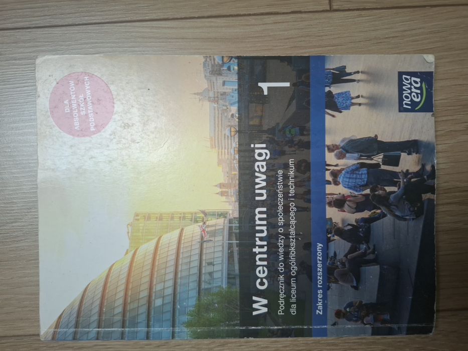 Podręcznik,,W centrum uwagi 1" zakres rozszerzony