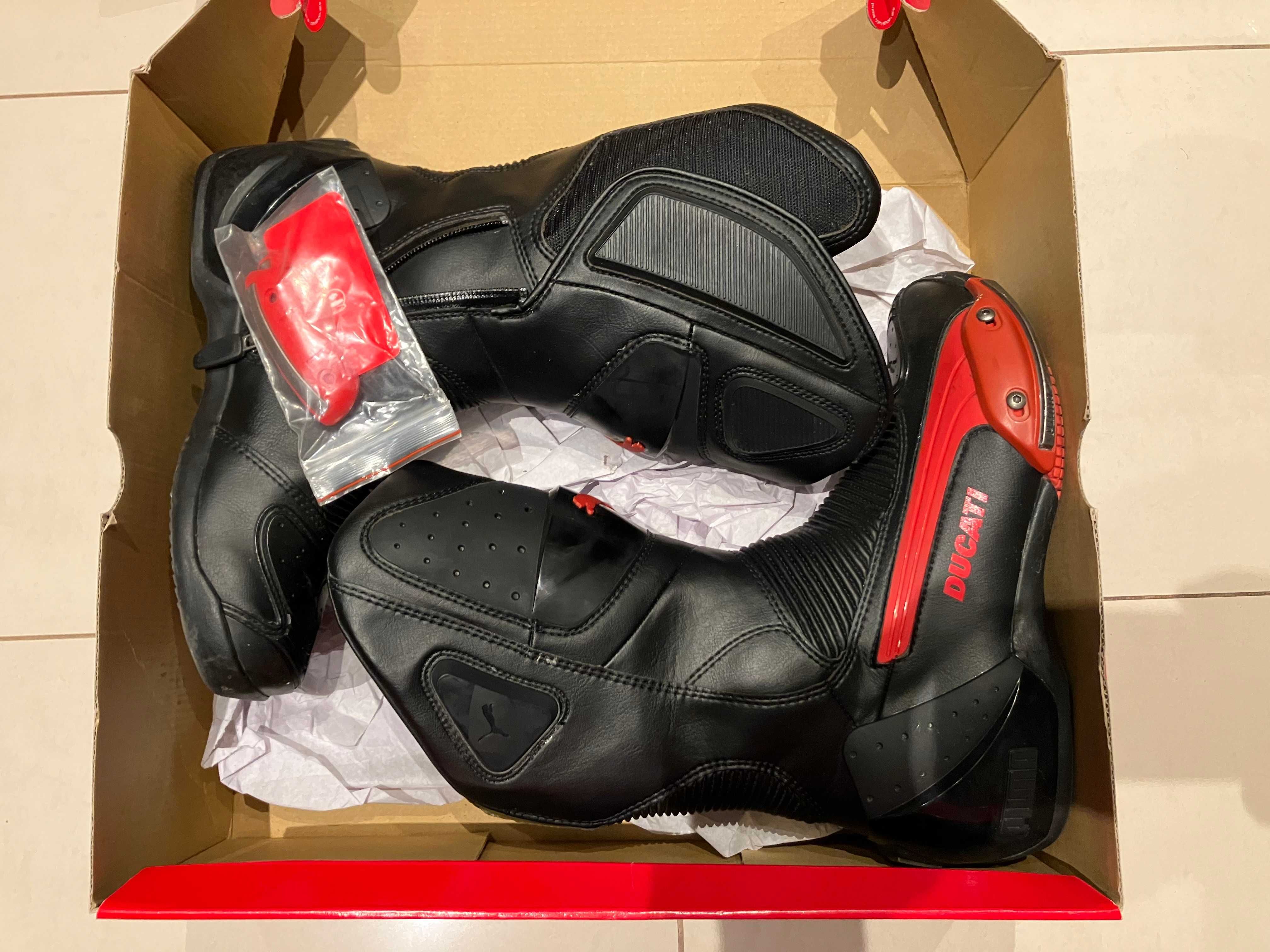 Buty motocyklowe Ducati Desmo V2 Racing Boots rozmiar 39