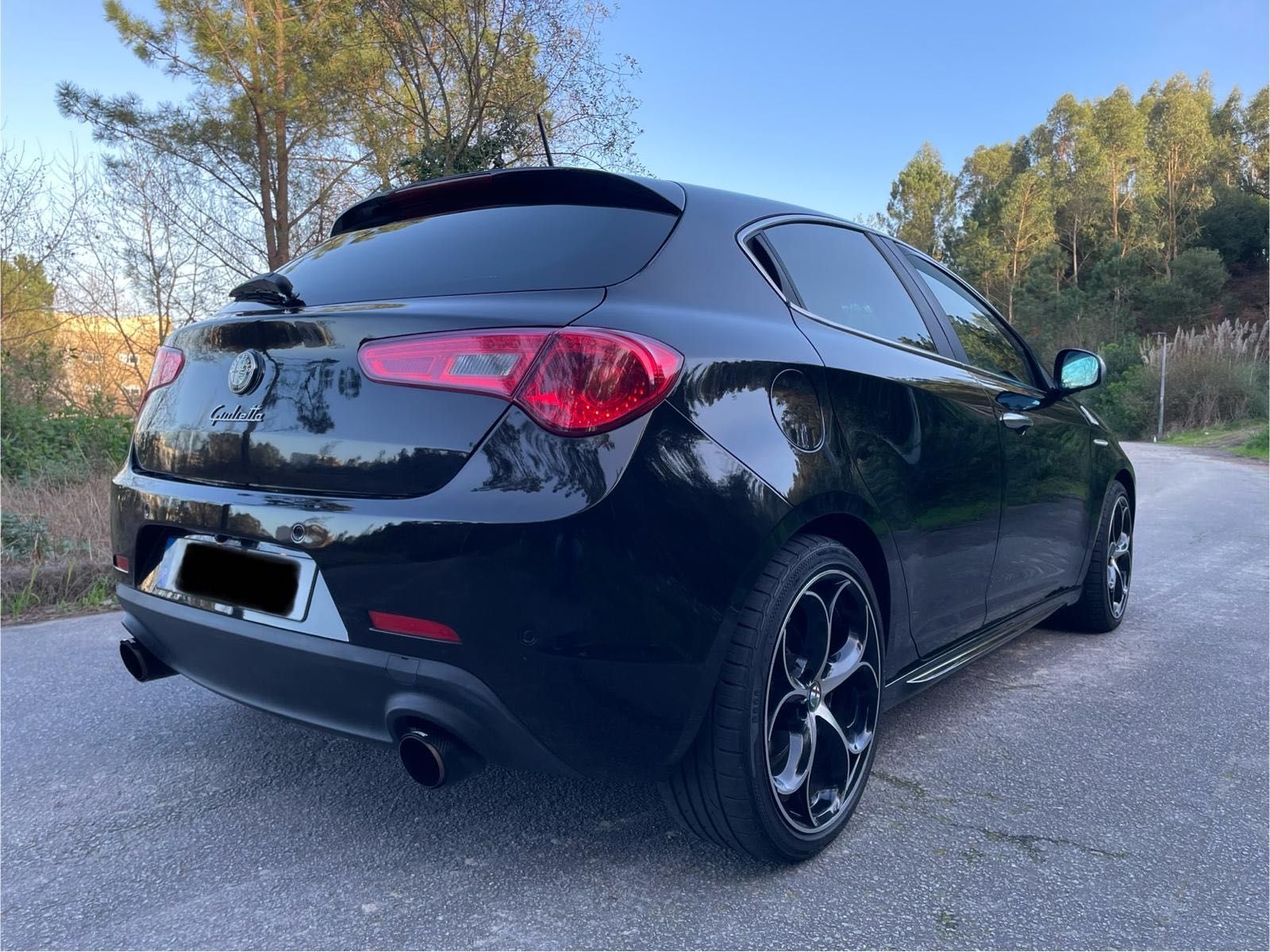 Alfa Romeo Giuletta QV 1750 TBi 235cv