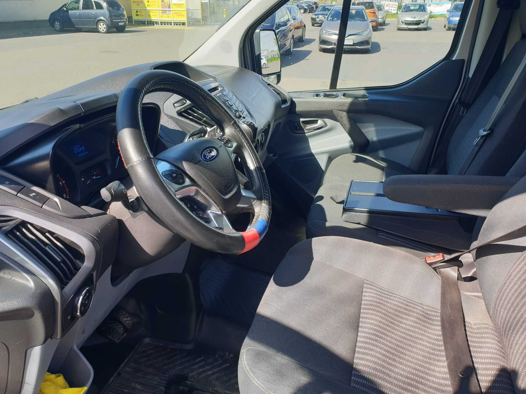 Ford Transit Custom2.0 130km 9 osób 2016/2017 nowy rozrząd,dwumas!