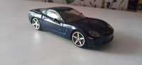 Bburago chevrolet Corvette 2004 skali 1/43