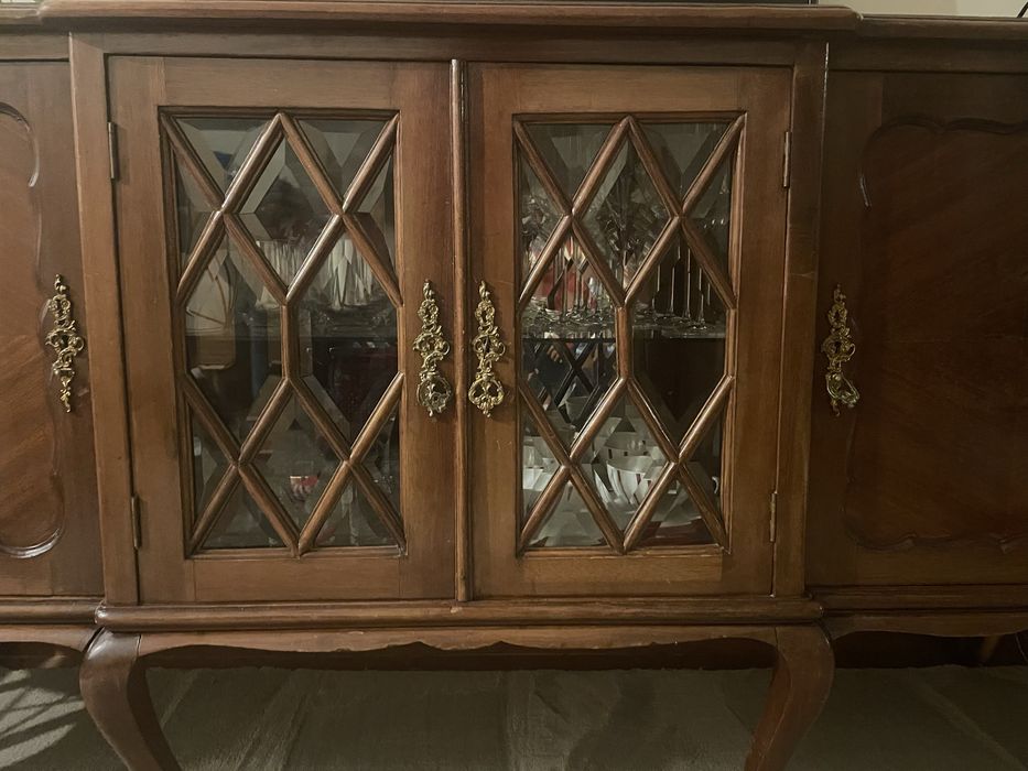 Móvel aparador louçeiro antigo