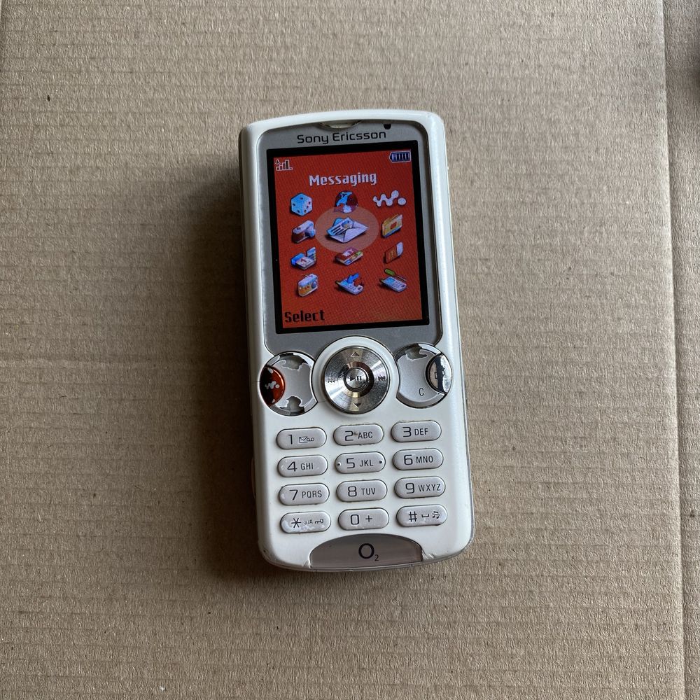 Телефон Sony Ericsson W810i Oxygen O2