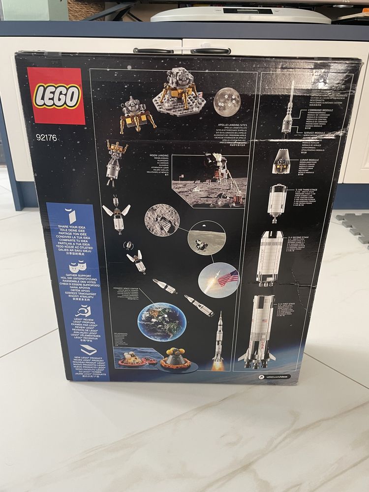 Lego NASA Apollo Saturn V 92176