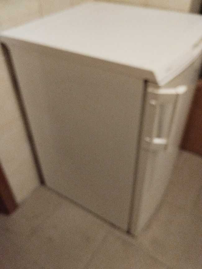 Zamrażarka Electrolux EUT 1040 AOW
