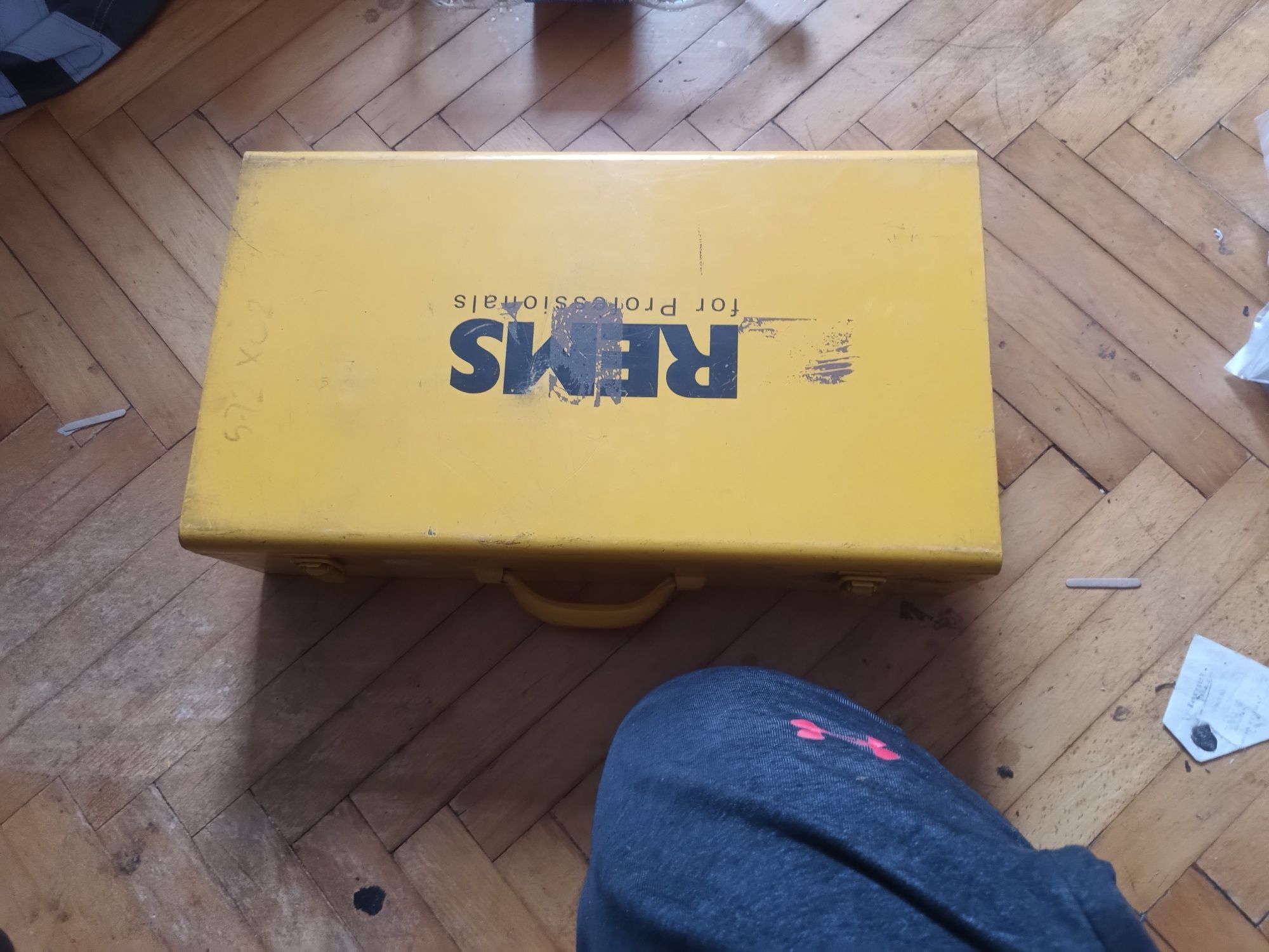 Zaciskarka rems power press E plus szczeki