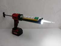 Pistolet do silikonu wyciskacz do silikonu na baterie Milwaukee M18