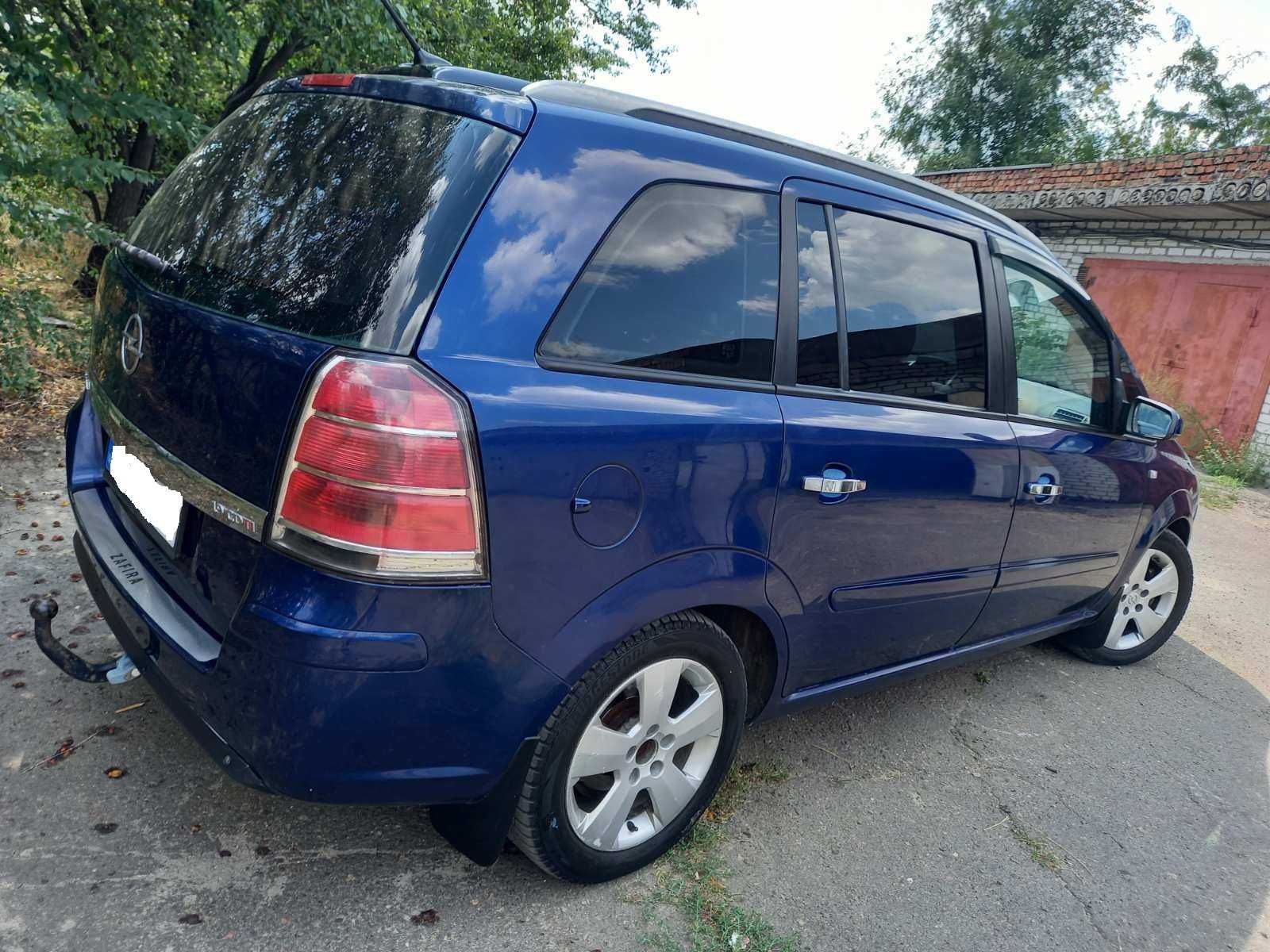 OPEL Zafira 1.9 CDTI 2005г  240 т.км