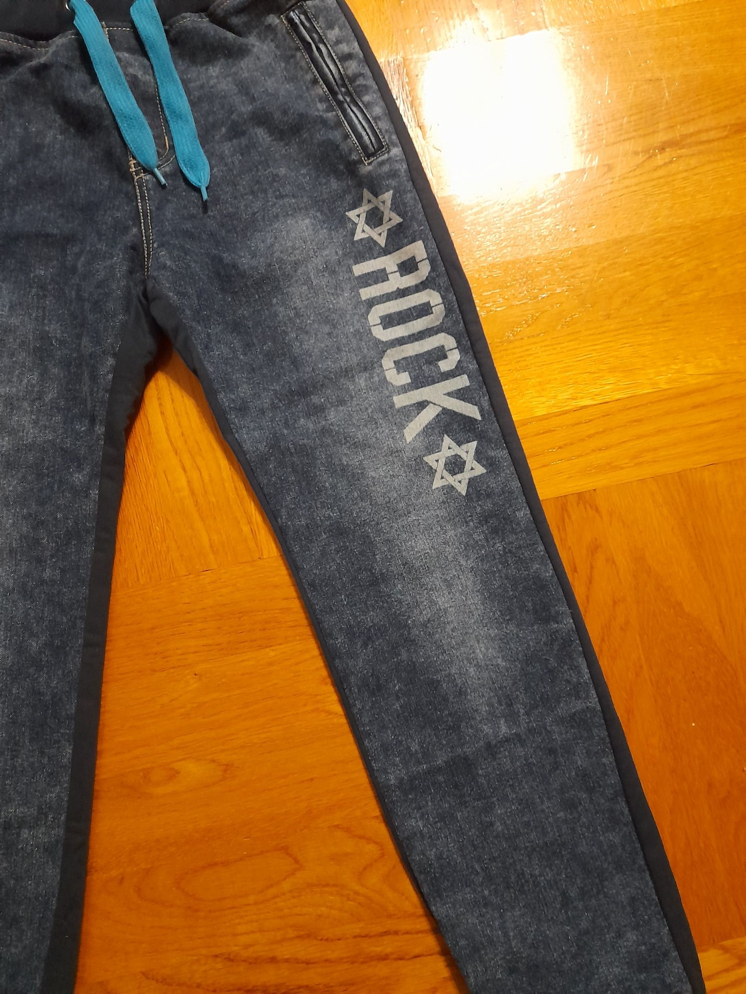 Nowe z metką chłopięce spodnie r. 152/158 jeans + dres joggery guma