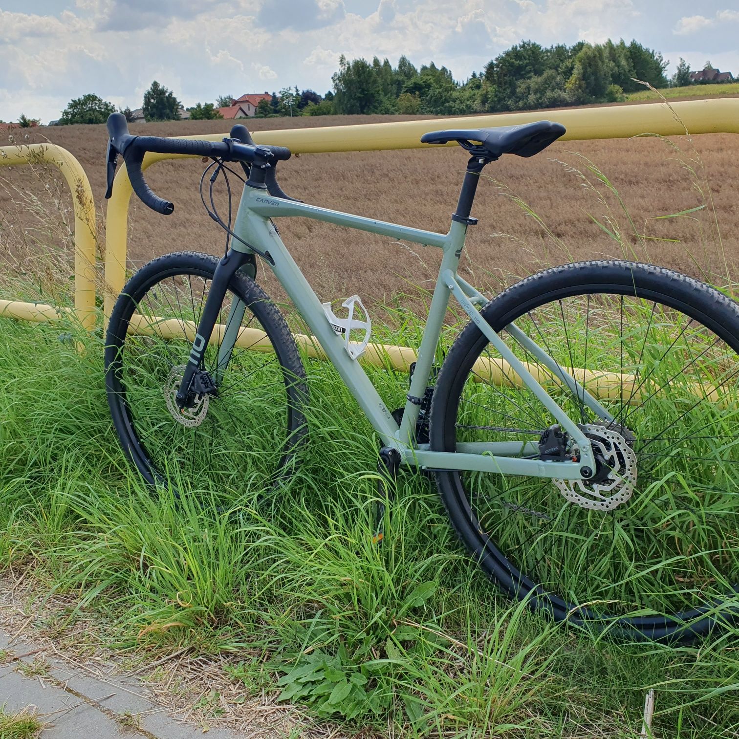Carver Gravel 110 – gravel 2×11 GRX, aluminiowy frame + karbonowy wide