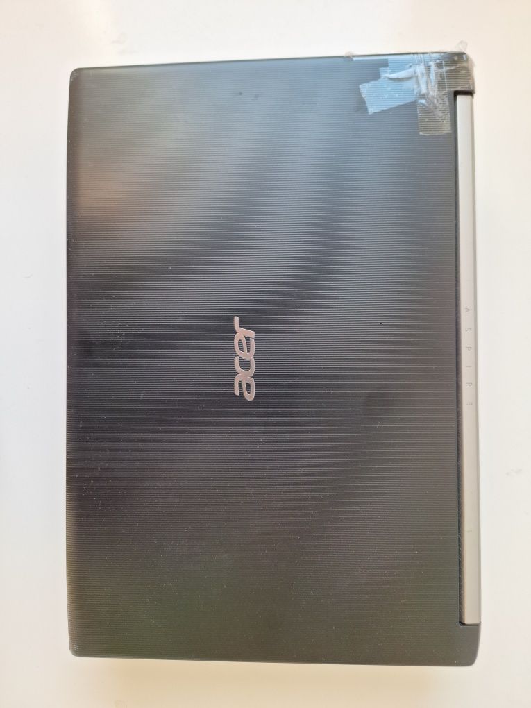 Acer Aspire A515-51G-77L9