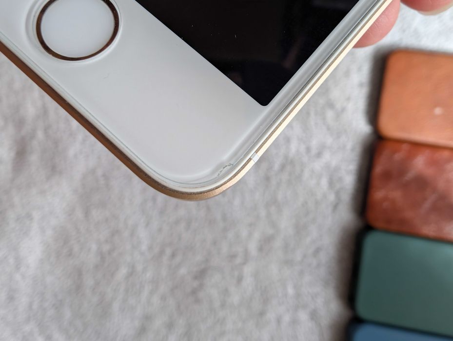 Apple iPhone SE 2016 gold 128 GB